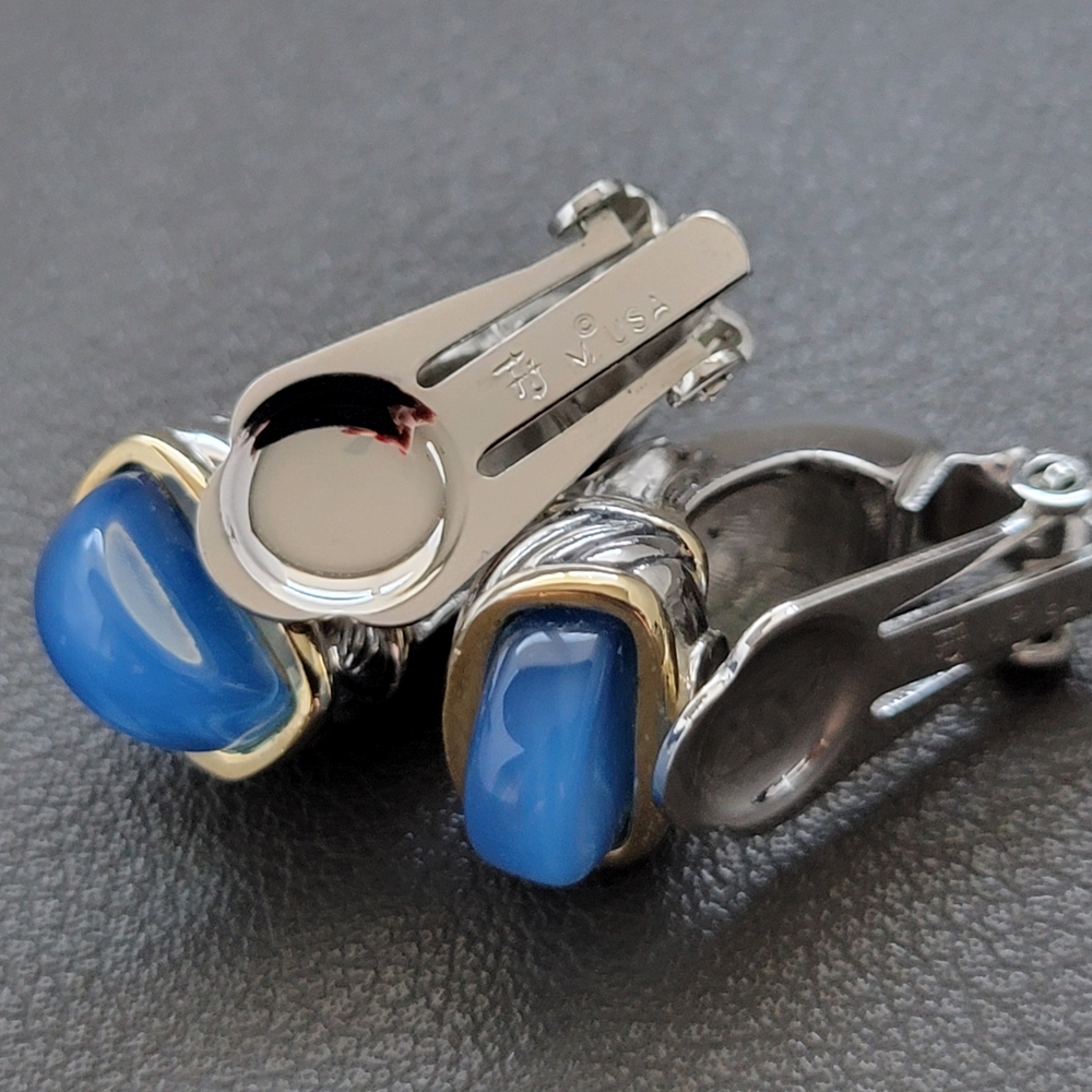 Tahoe Jewelry by John Medeiros Blue Glass Clip-On Earrings - Picture 6 of 7